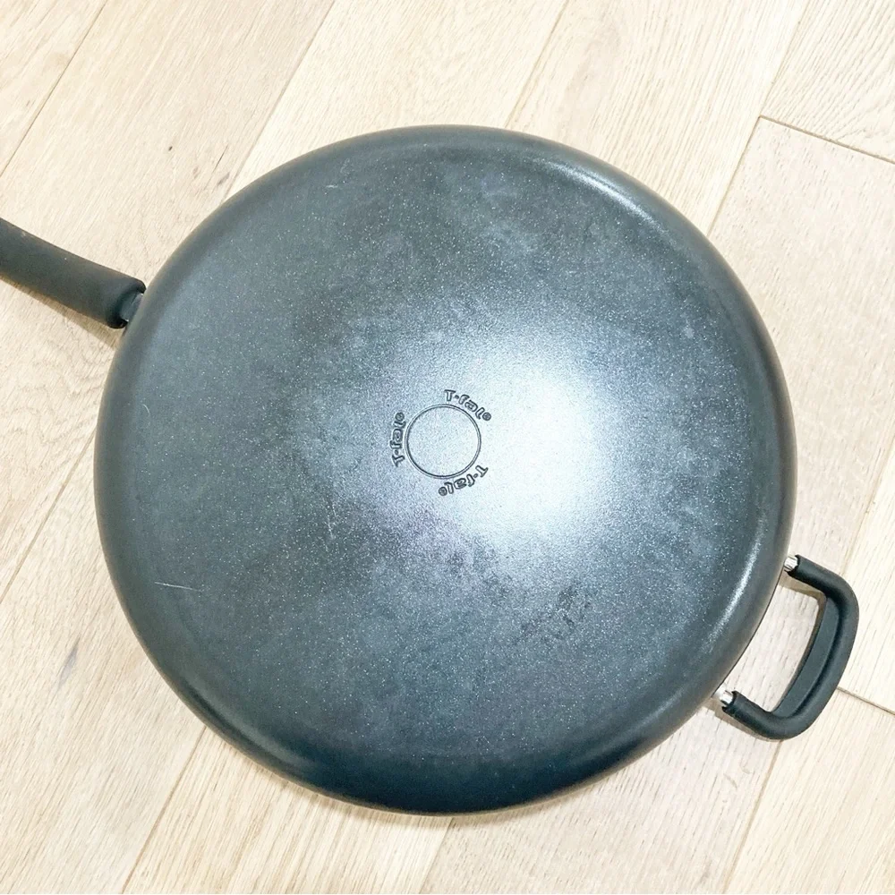 Black Non-Stick Cookware Frying Pan with Glass Lid